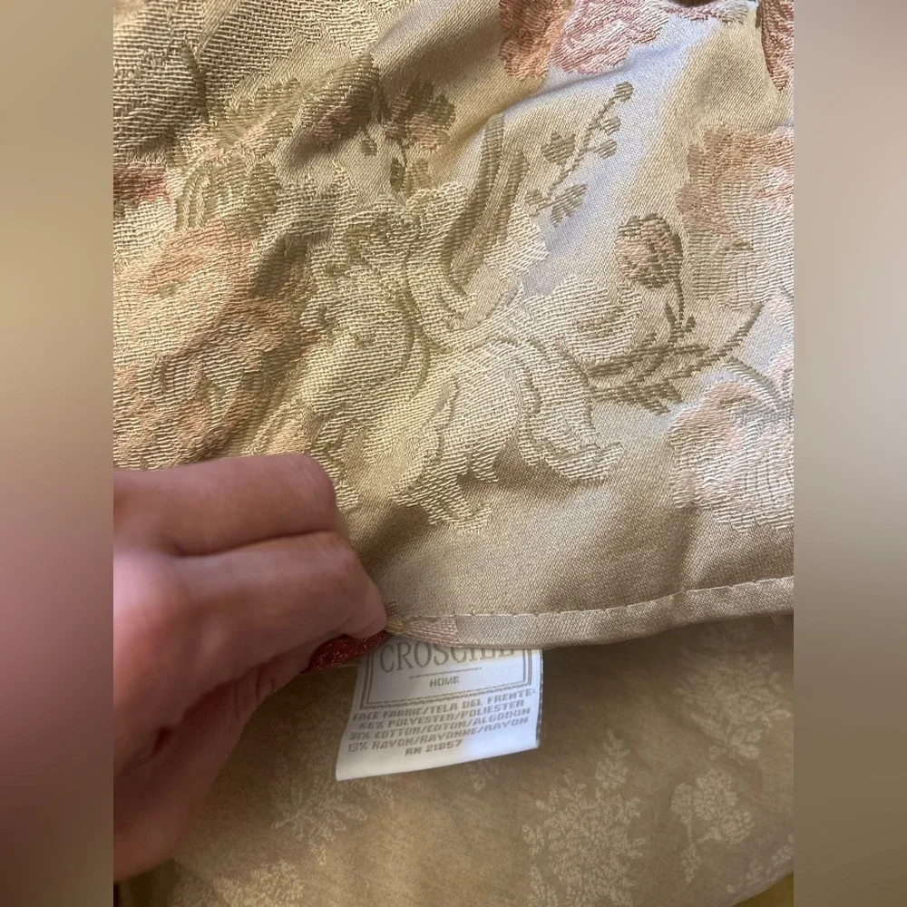 Vintage Croscill Chandelier Floral Queen Comforter French Country